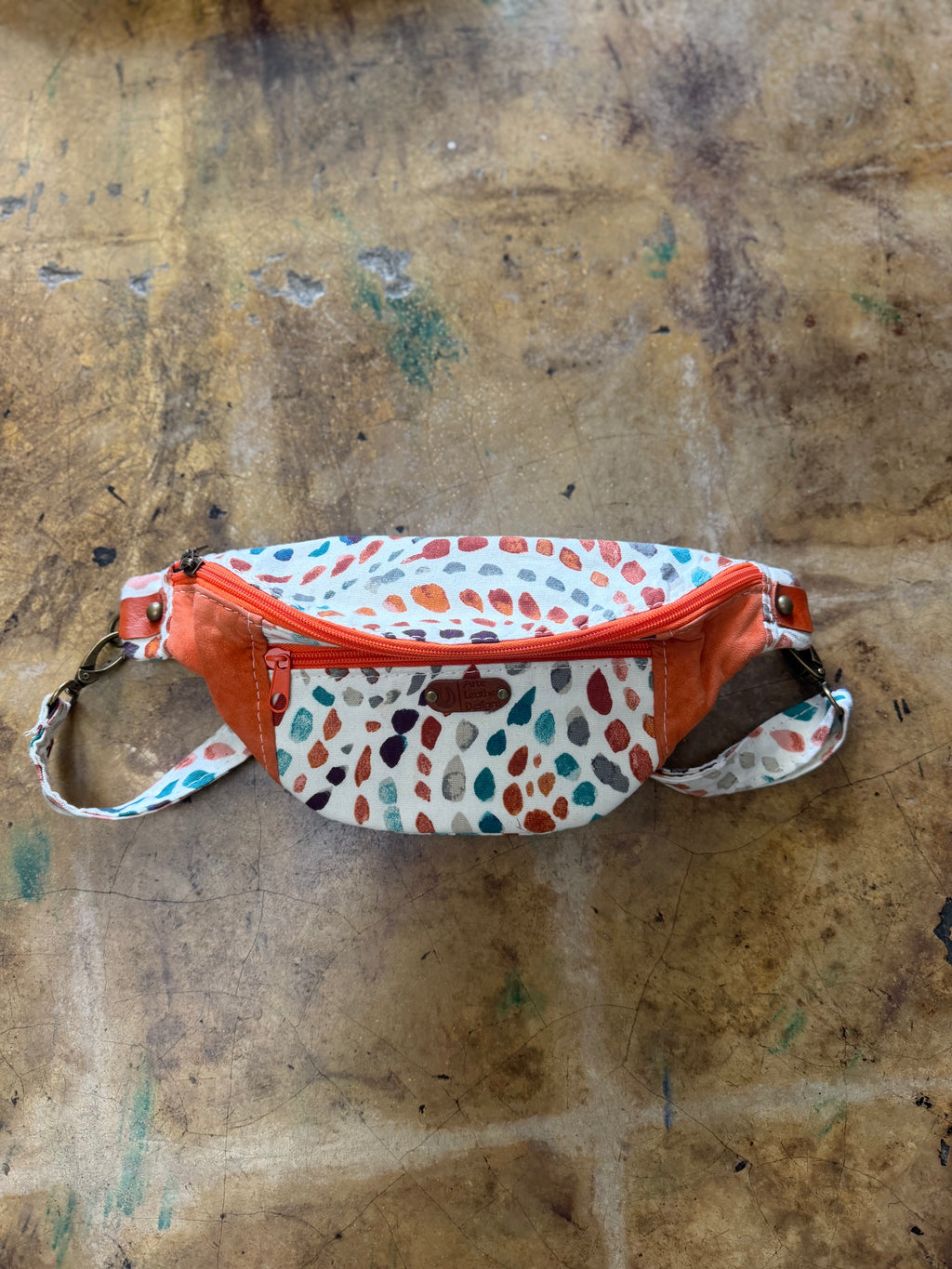 Cross body bag